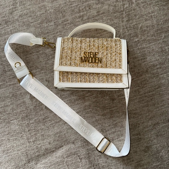 Steve Madden Straw Crossbody Bag - Picture 2 of 5